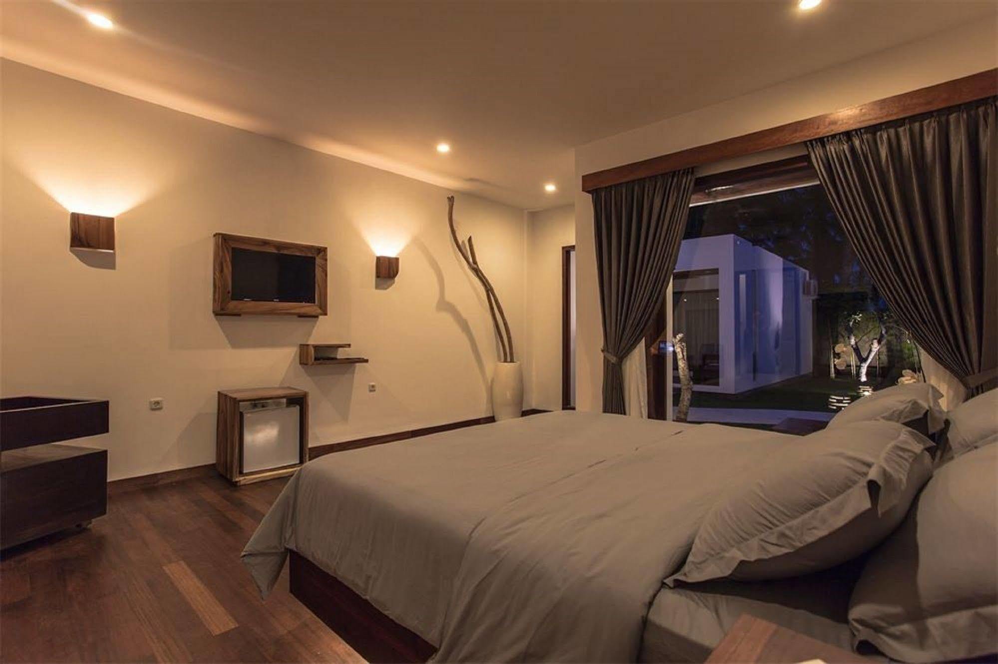 גילי טרוונגן Villa Nero מראה חיצוני תמונה